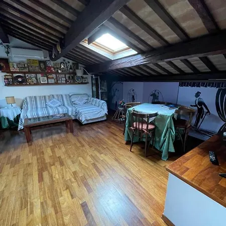 ベッド・アンド・ブレックファスト Il Giardino Roccioso